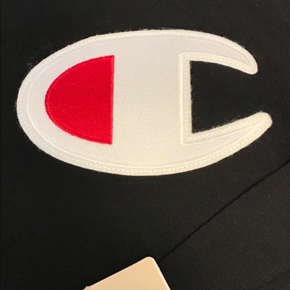 Set of two Champions  (1)T-Shirt & (1)Jacket XS - Picture 10 of 12